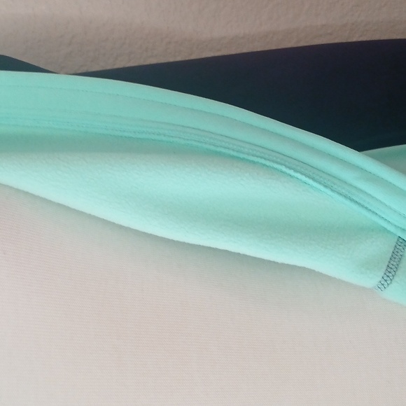 NEW W/O TAGS NIKE two-tone performance therma- fit full zippered jacket HOODIE - Picture 13 of 16